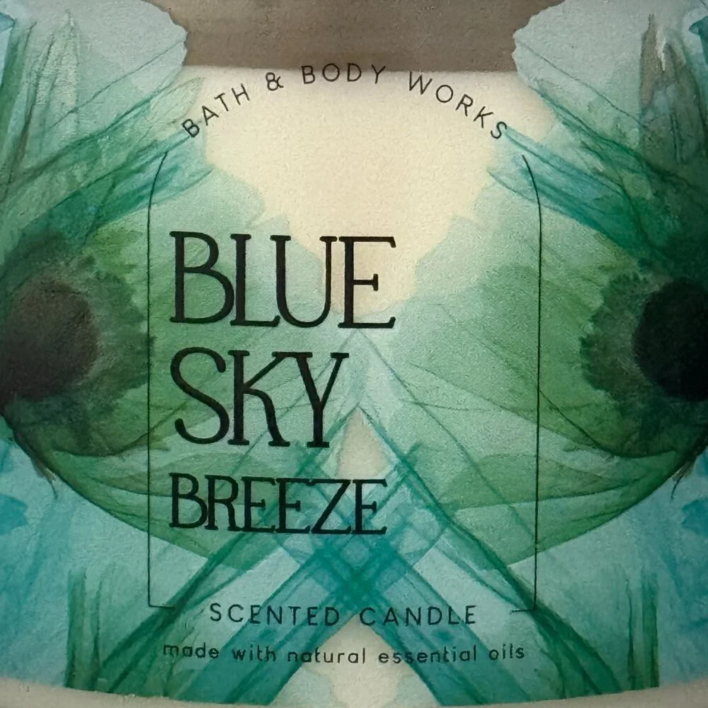 BBW Blue Sky Breeze Bath & Body Works 3 Wick Candle